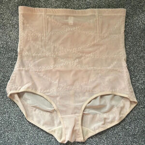 NIB!! Women’s high waist panty shapewear 2XL